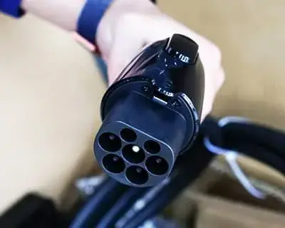 قابس الشحن