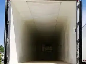 حاوية البضائع الخلفية